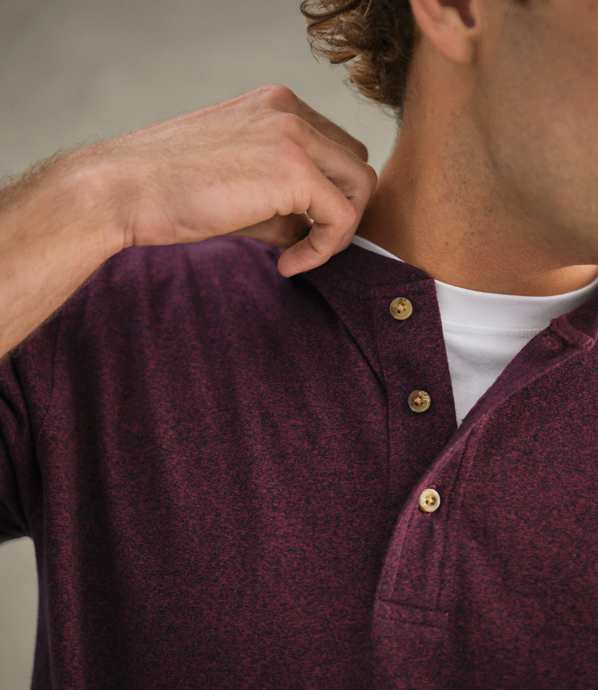 Men's Long-Sleeve Cotton Henley Shirt - Blue
