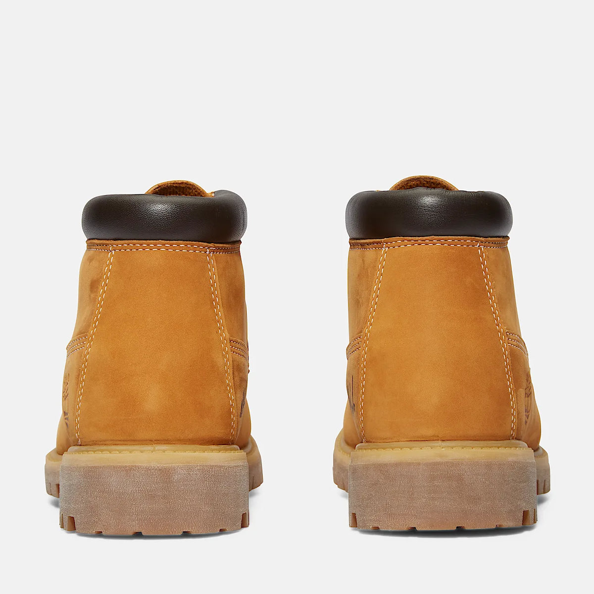 Men's Waterproof Mid Chukka Boot
