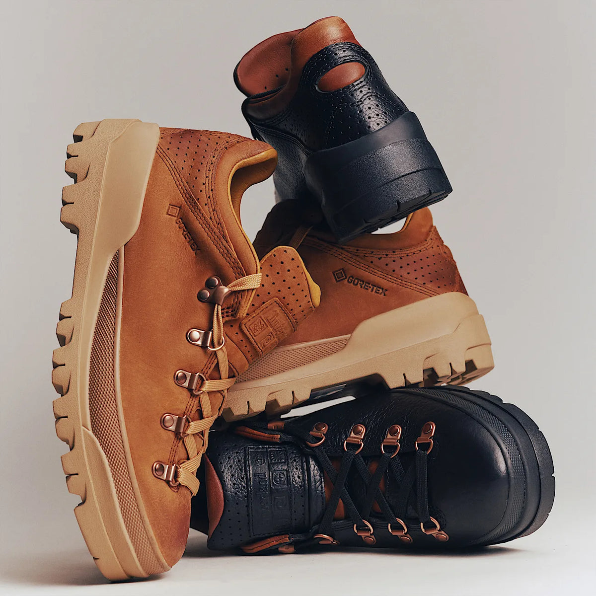 Men's Low Waterproof Membrane Hiking Shoe