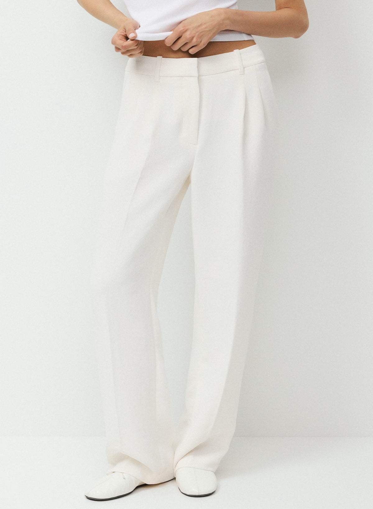 High-Rise Wide-Leg Crepe Trousers - Sand