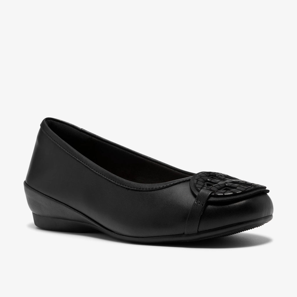 Leather Ballet Flat - Black
