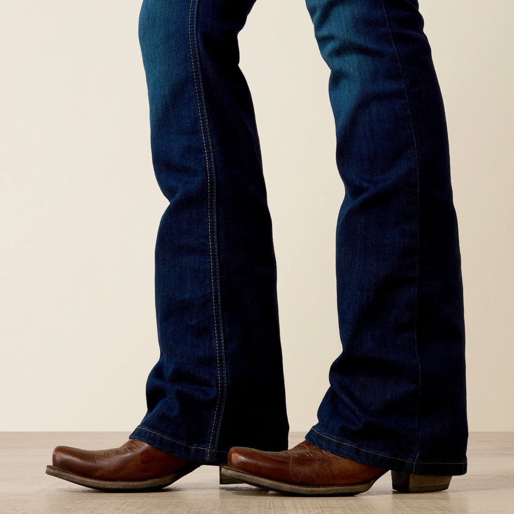 Women's High Rise Bootcut Stretch Jeans - Blue