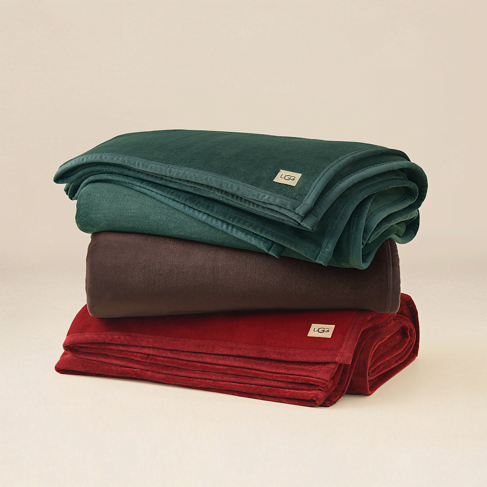 Extra-Large Plush Polyester Throw - Coffee Berry