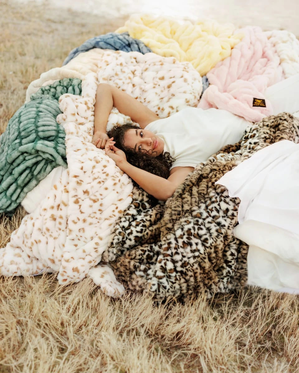 Stretch Faux Fur Baby Blanket - Cream Spotted