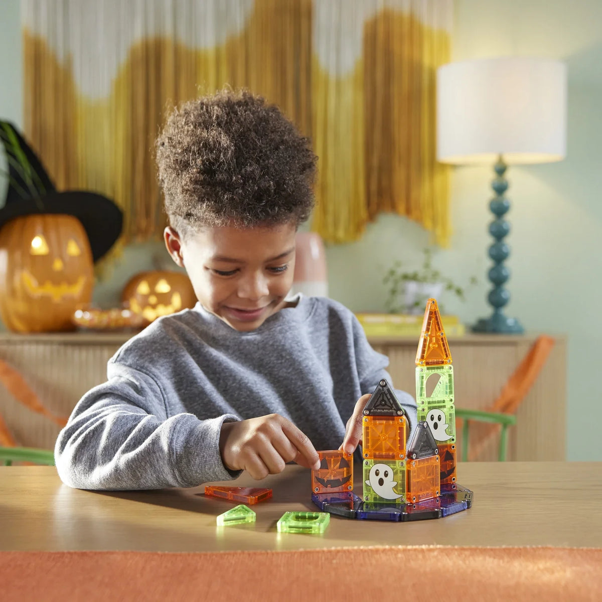 Spooky House Magnetic Building Toy Bundle
