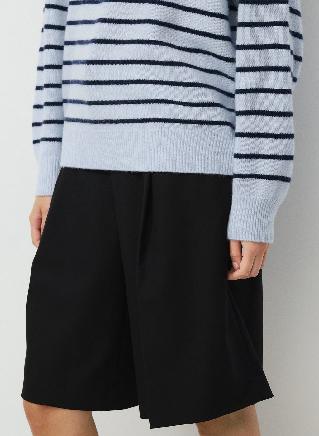 Wool Cashmere Raglan Sweater - Olive