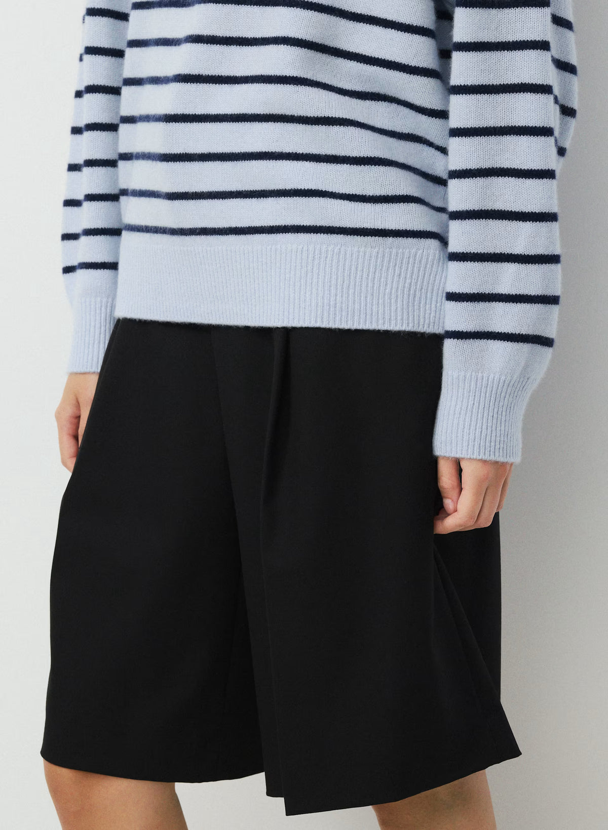 Wool Cashmere Raglan Sweater - Olive
