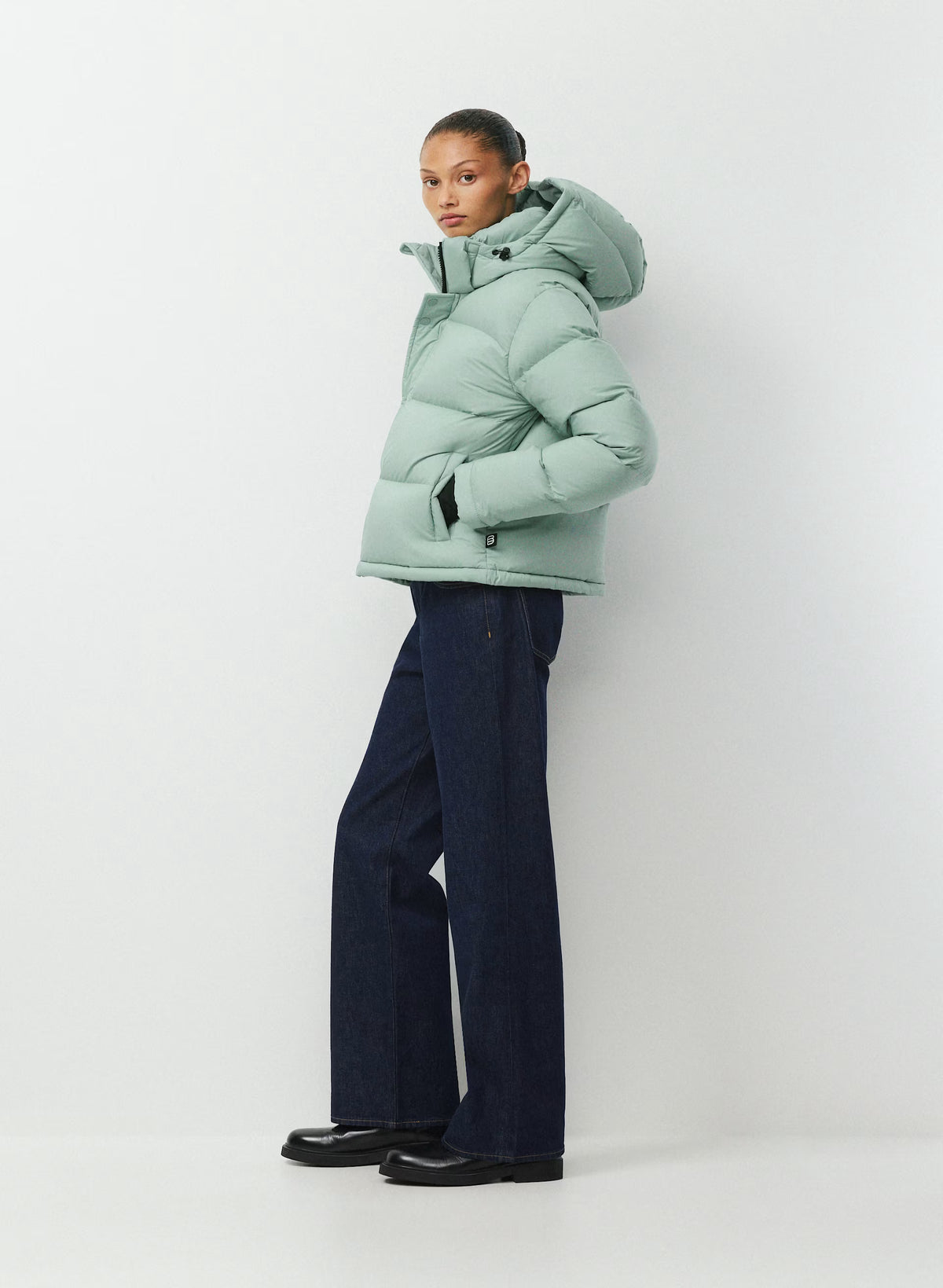 Short Down Puffer Jacket - Blue