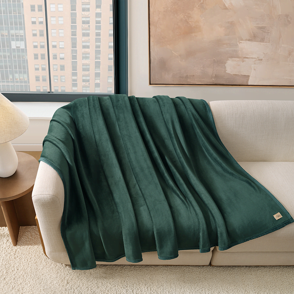 Extra-Large Plush Polyester Throw - Coffee Berry