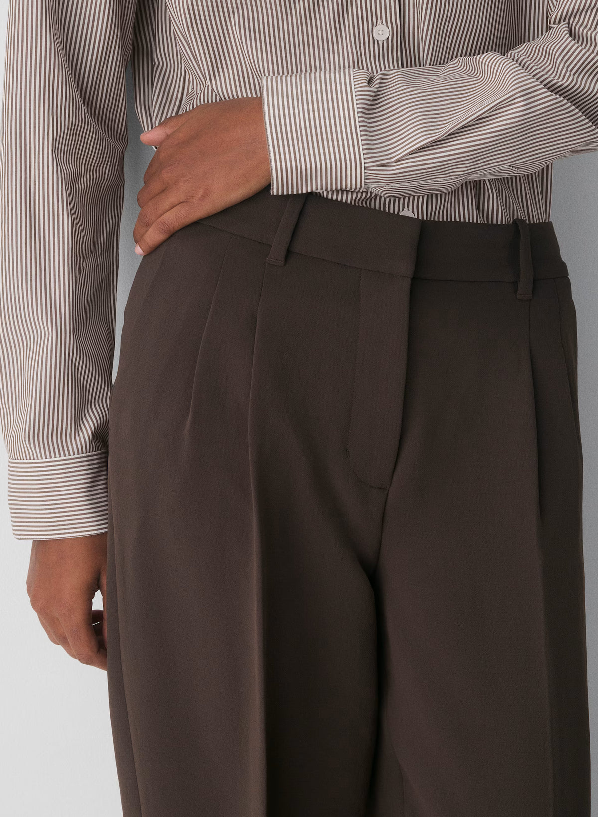 High-Rise Wide-Leg Crepe Trousers - Sand