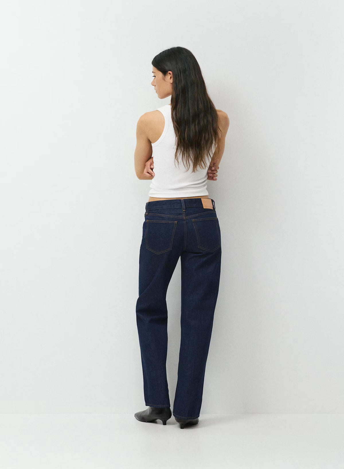 Low-Rise Wide-Leg Jeans - Dark Blue