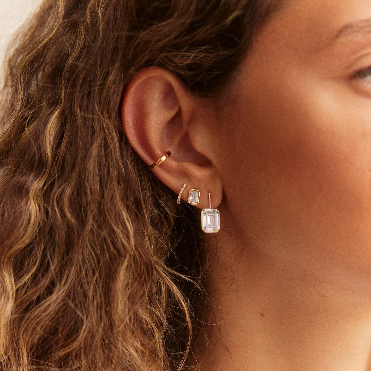 Gold-Plated Oval Crystal Drop Earrings