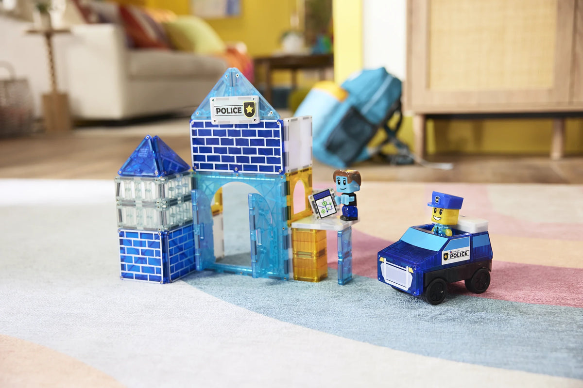 Police Station Magnetic Building Set - 35 Pieces