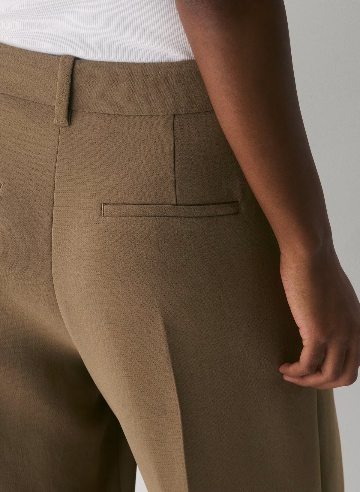 High-Rise Wide-Leg Crepe Trousers - Sand