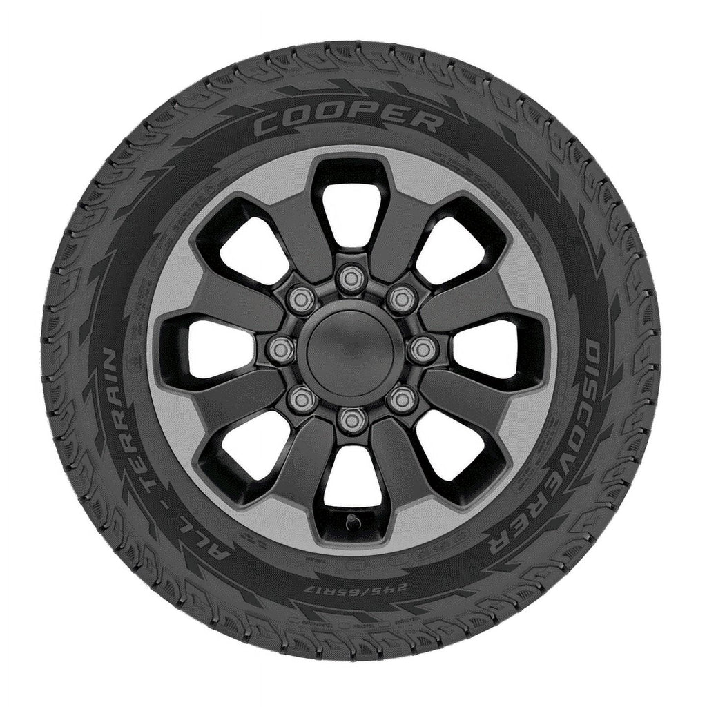 Cooper Discoverer All-Terrain 265/65R18 114T All-Terrain Tire Fits: 2014-18 Chevrolet Silverado 1500 LTZ, 2014-18 GMC Sierra 1500 SLE
