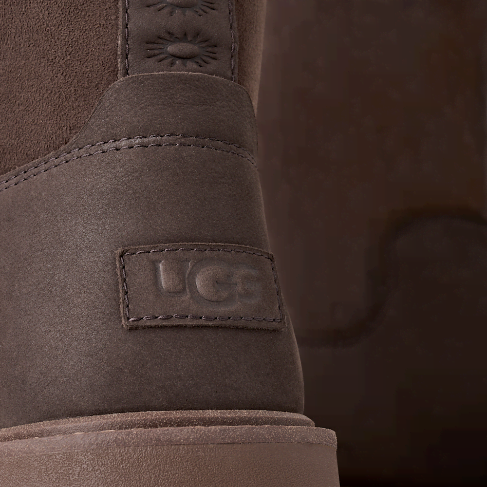 Men's Waterproof Nubuck Pull-On Boot - Cocoa