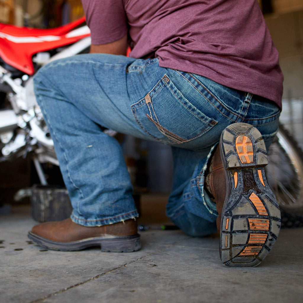 Men's Relaxed Mid-Rise Bootcut Jeans