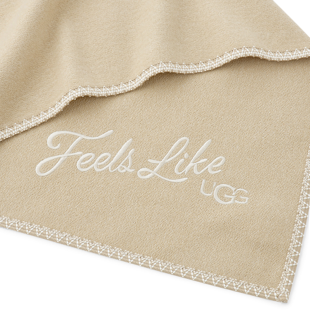 Faux Cashmere Travel Blanket Set - Coffee Berry