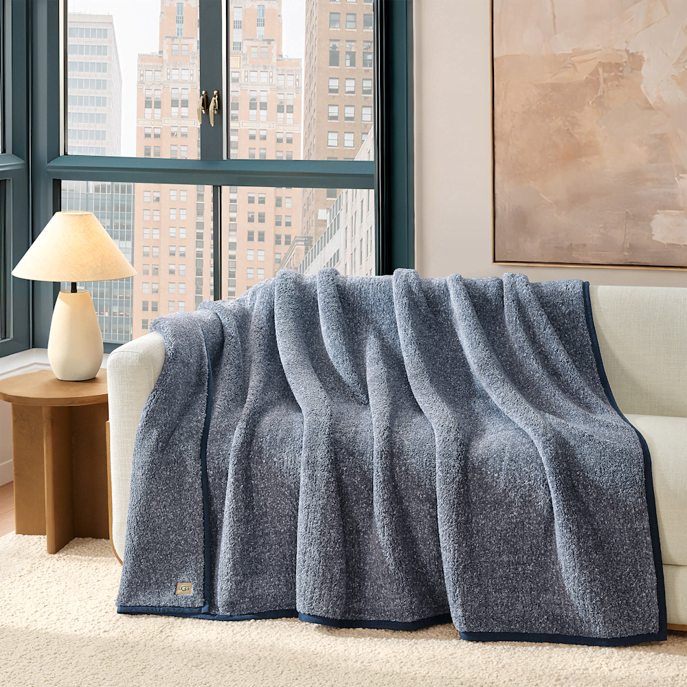 Extra-Large Polyester Throw Blanket - Ocean