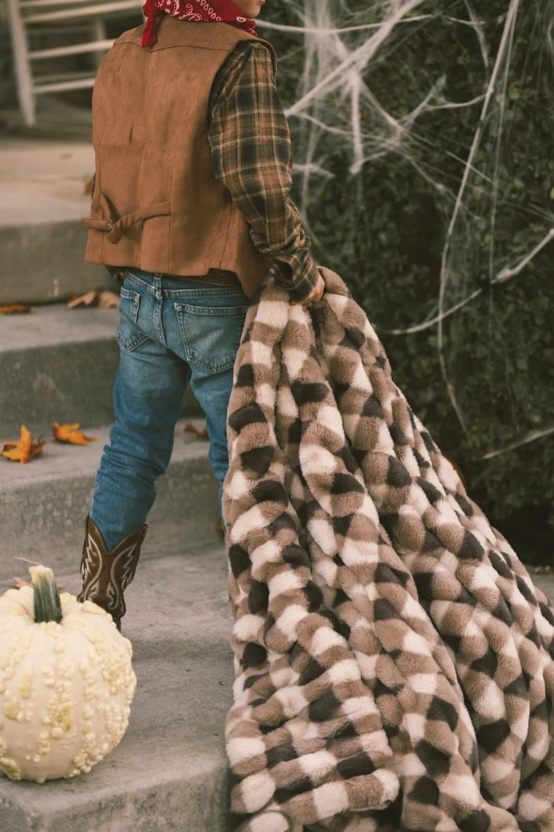 Plush Stretch Blanket - Brown Gingham