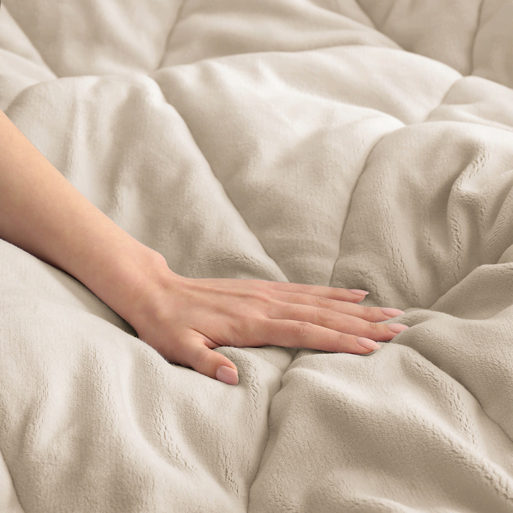 King Polyester Comforter Set