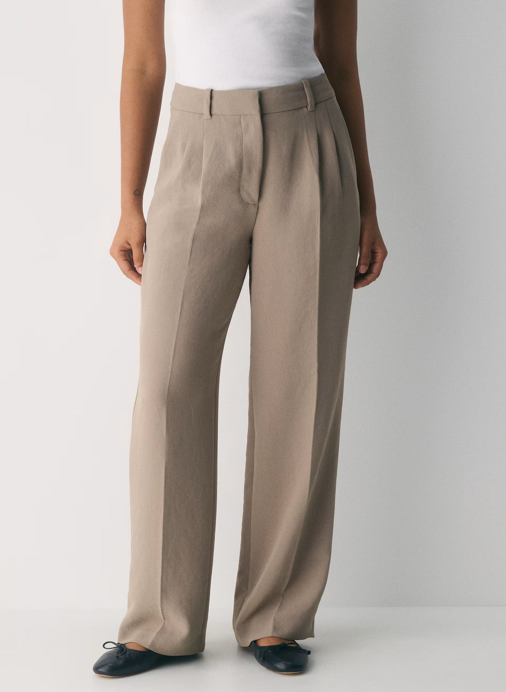 High-Rise Wide-Leg Crepe Trousers - Sand