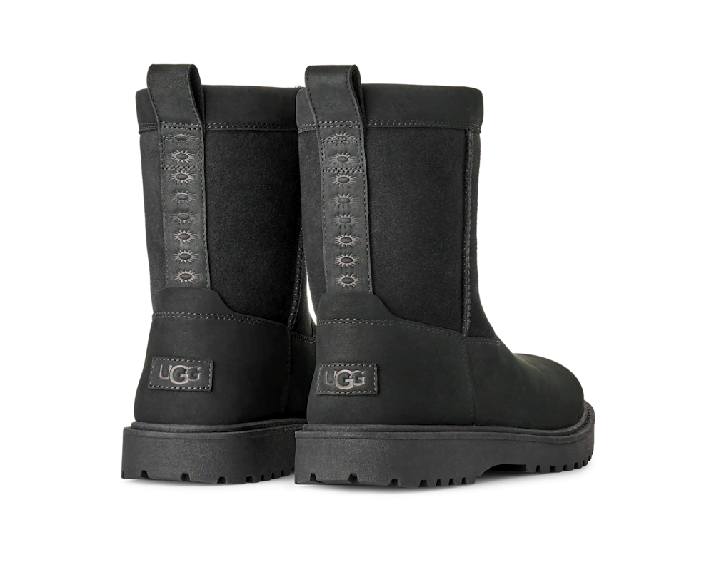 Men's Waterproof Nubuck Pull-On Boot - Cocoa