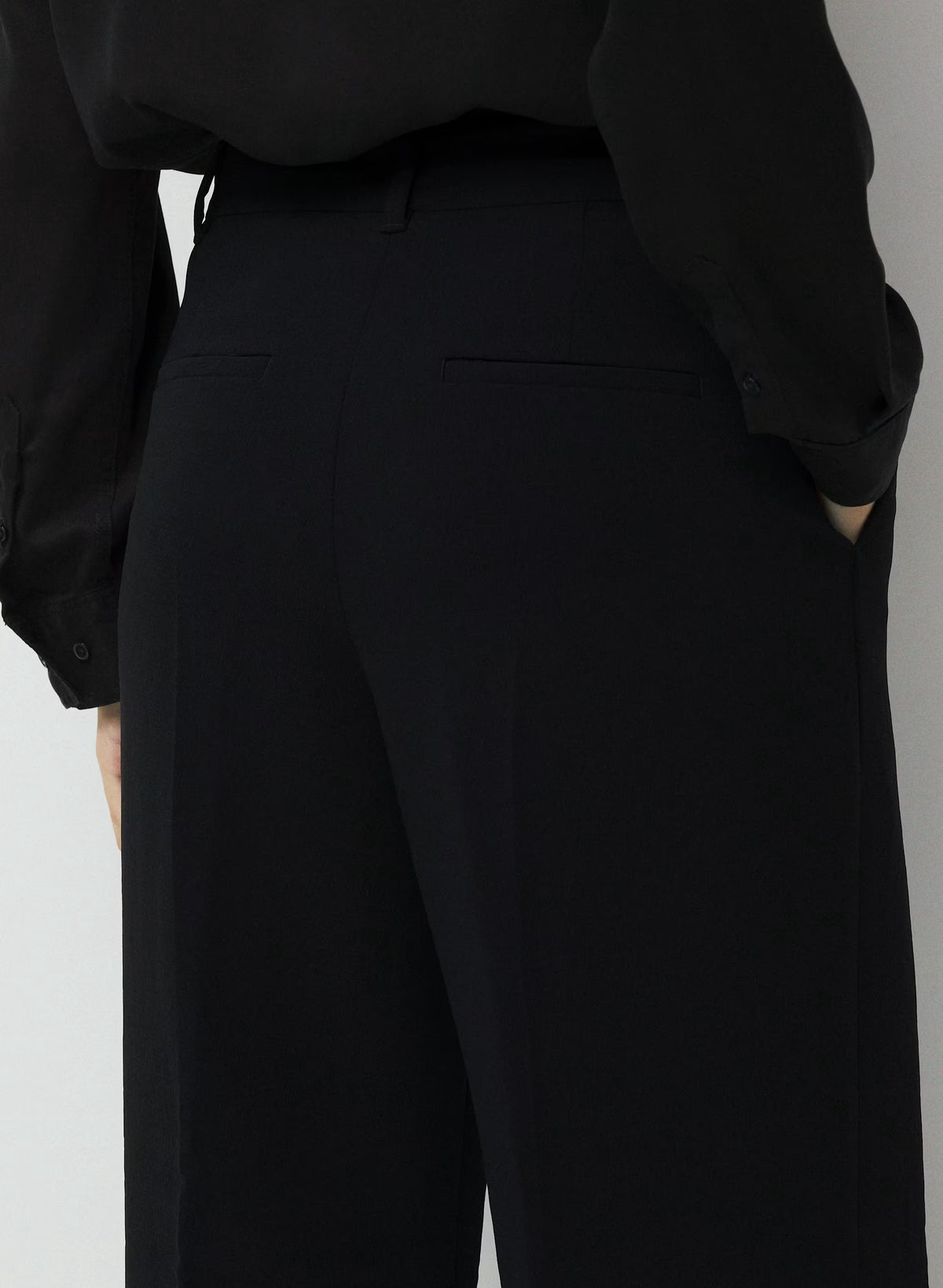 High-Rise Wide-Leg Crepe Trousers - Sand