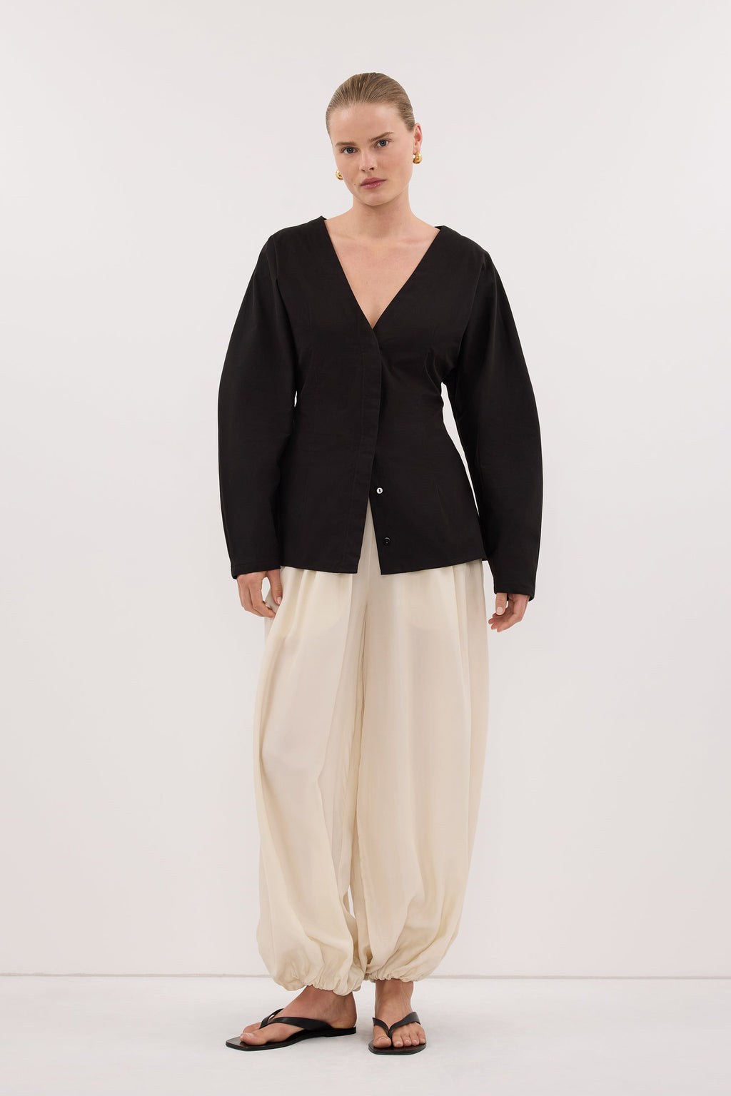 EDENA BLACK COTTON FITTED SHIRT