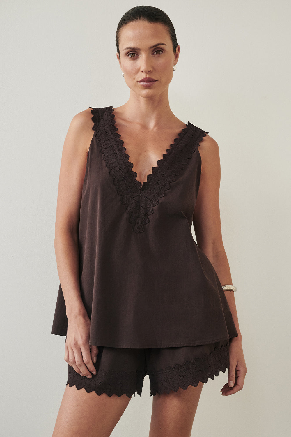 ANNABEL BURNT CHOC V NECK TOP