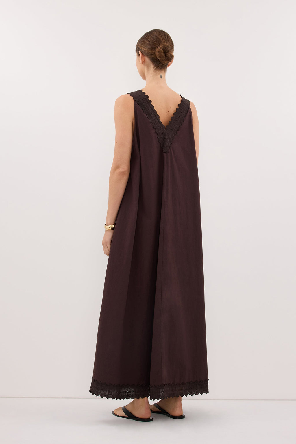 ANNABEL BURNT CHOC SLEEVELESS V NECK MIDI DRESS
