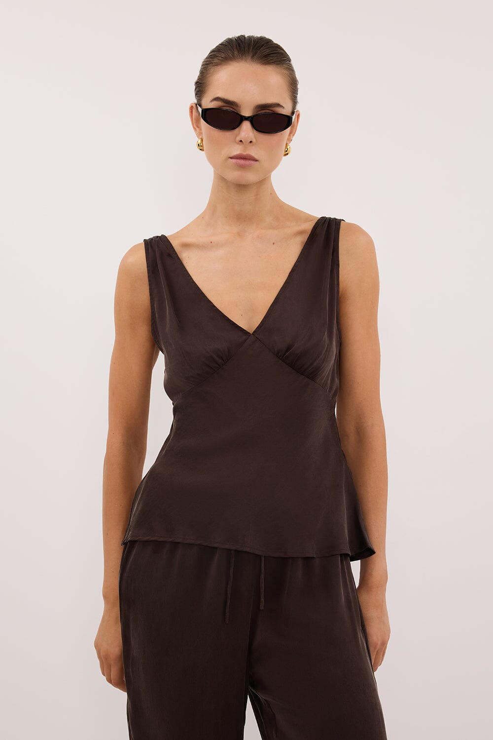 JORJA BITTER CHOC SLEEVELESS SILK TOP