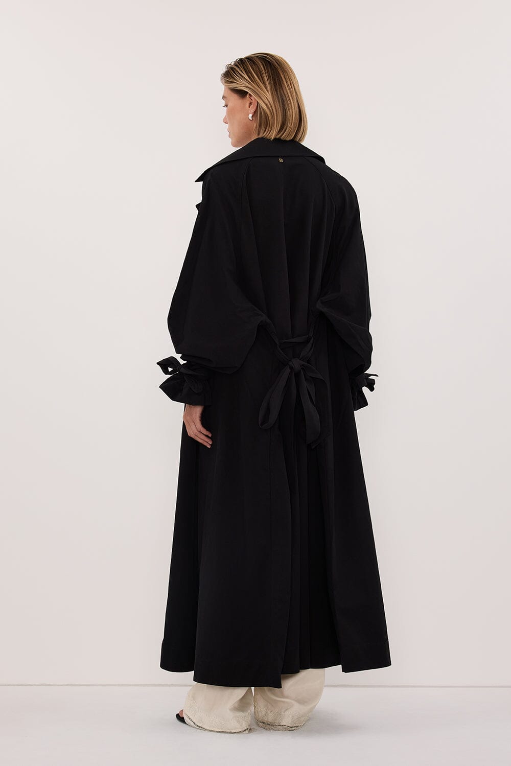 NINA BLACK LIGHTWEIGHT TRENCH COAT