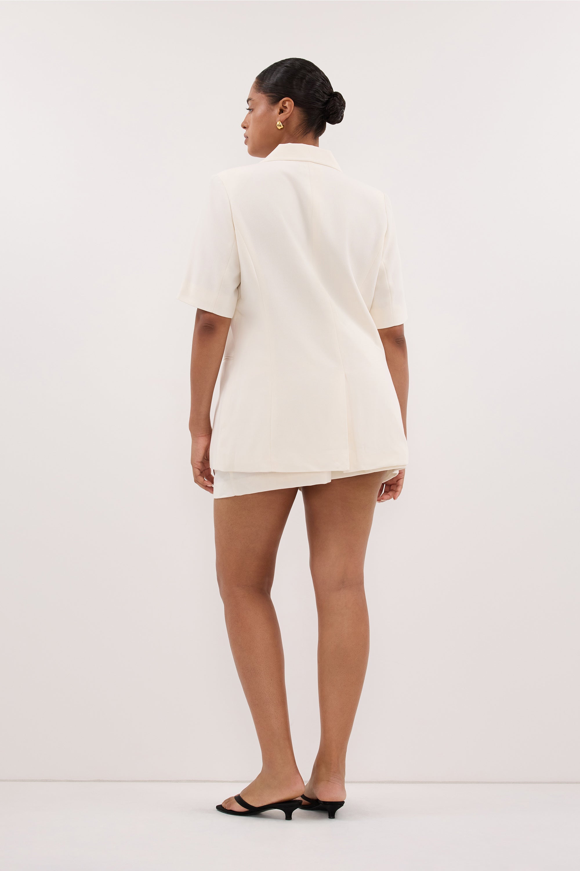 JORDY CREAM SHORT SLEEVE BLAZER