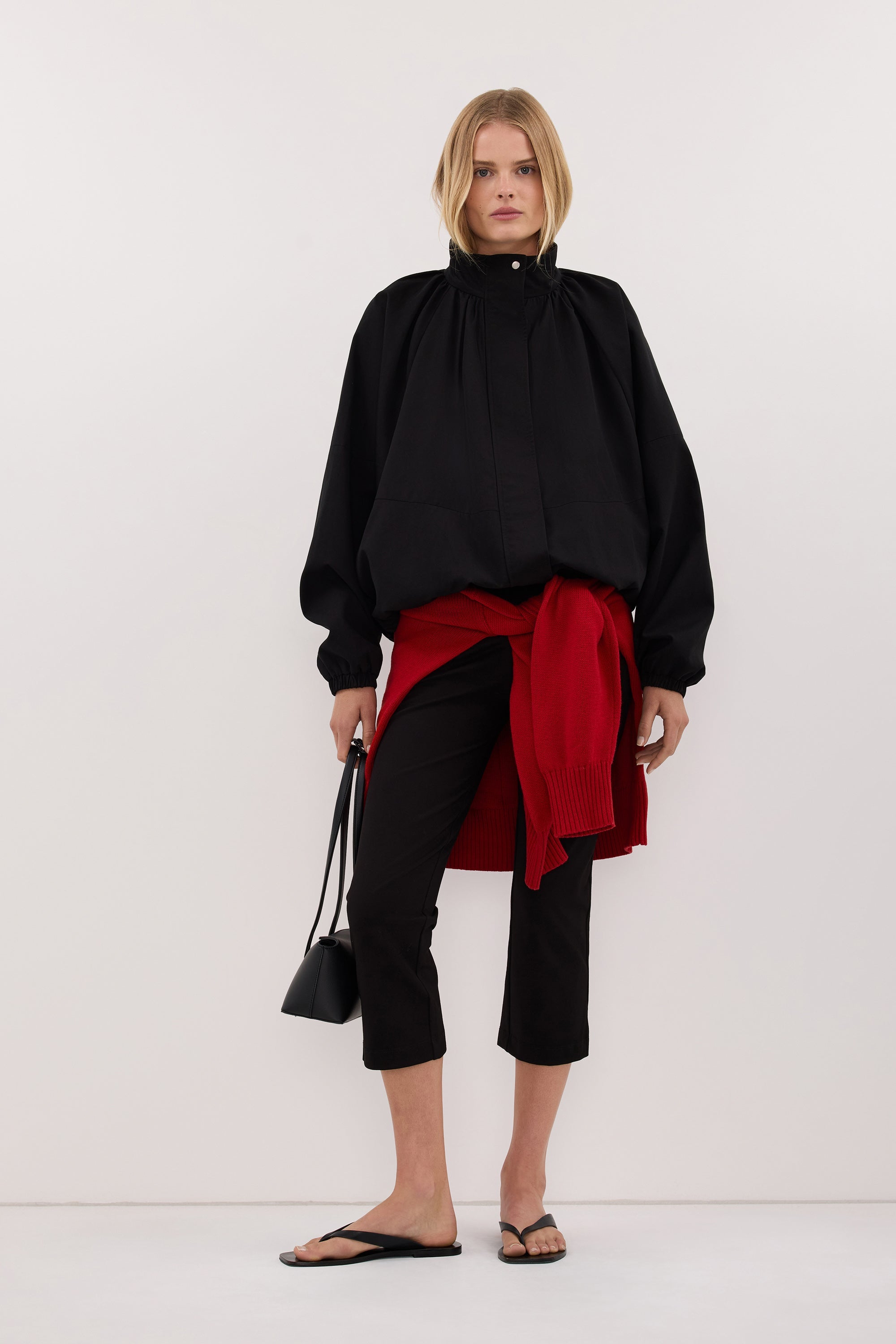 OAKLEE BLACK BATWING LIGHTWEIGHT JACKET