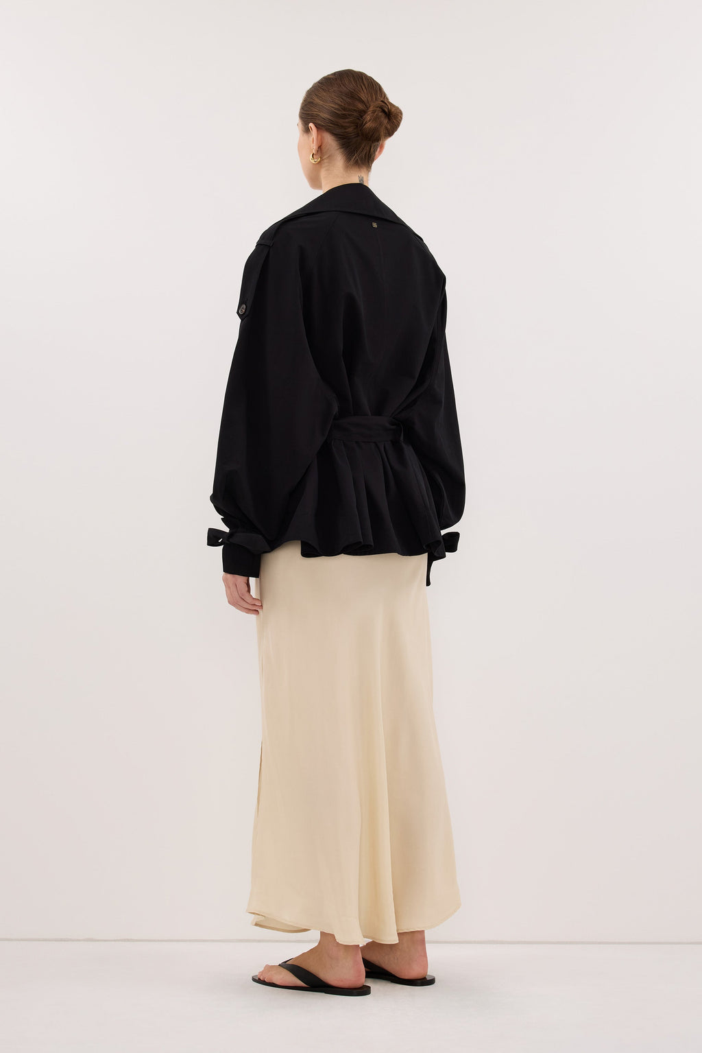 NINA BLACK LIGHTWEIGHT MINI TRENCH
