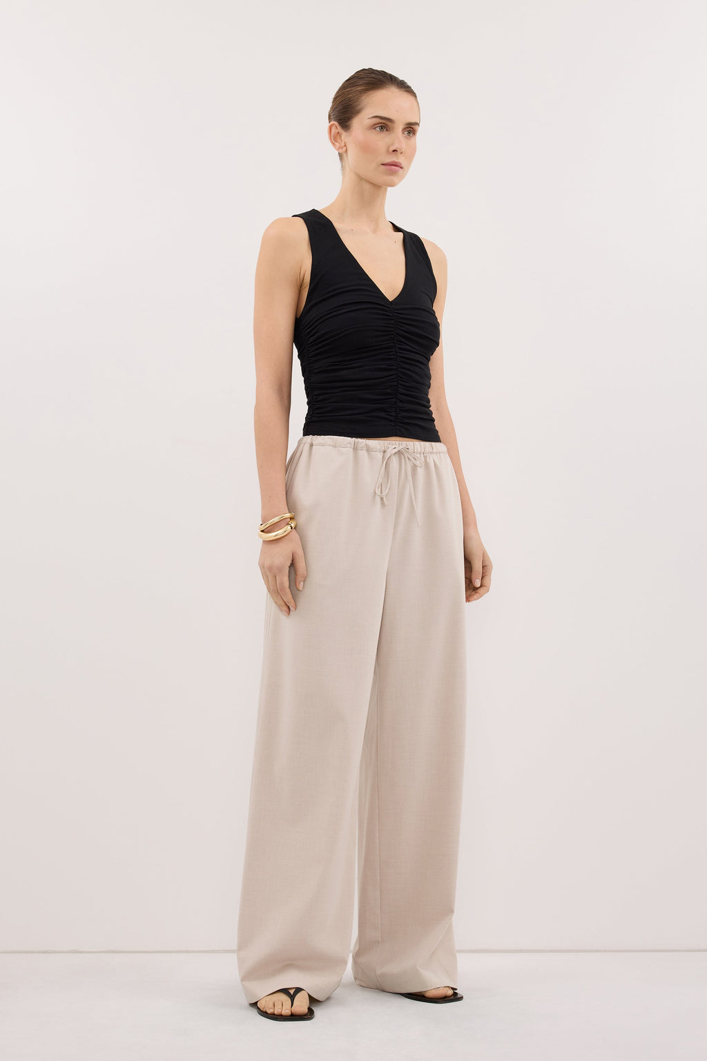 AVELIN BLACK RUCHED V NECK KNIT TOP