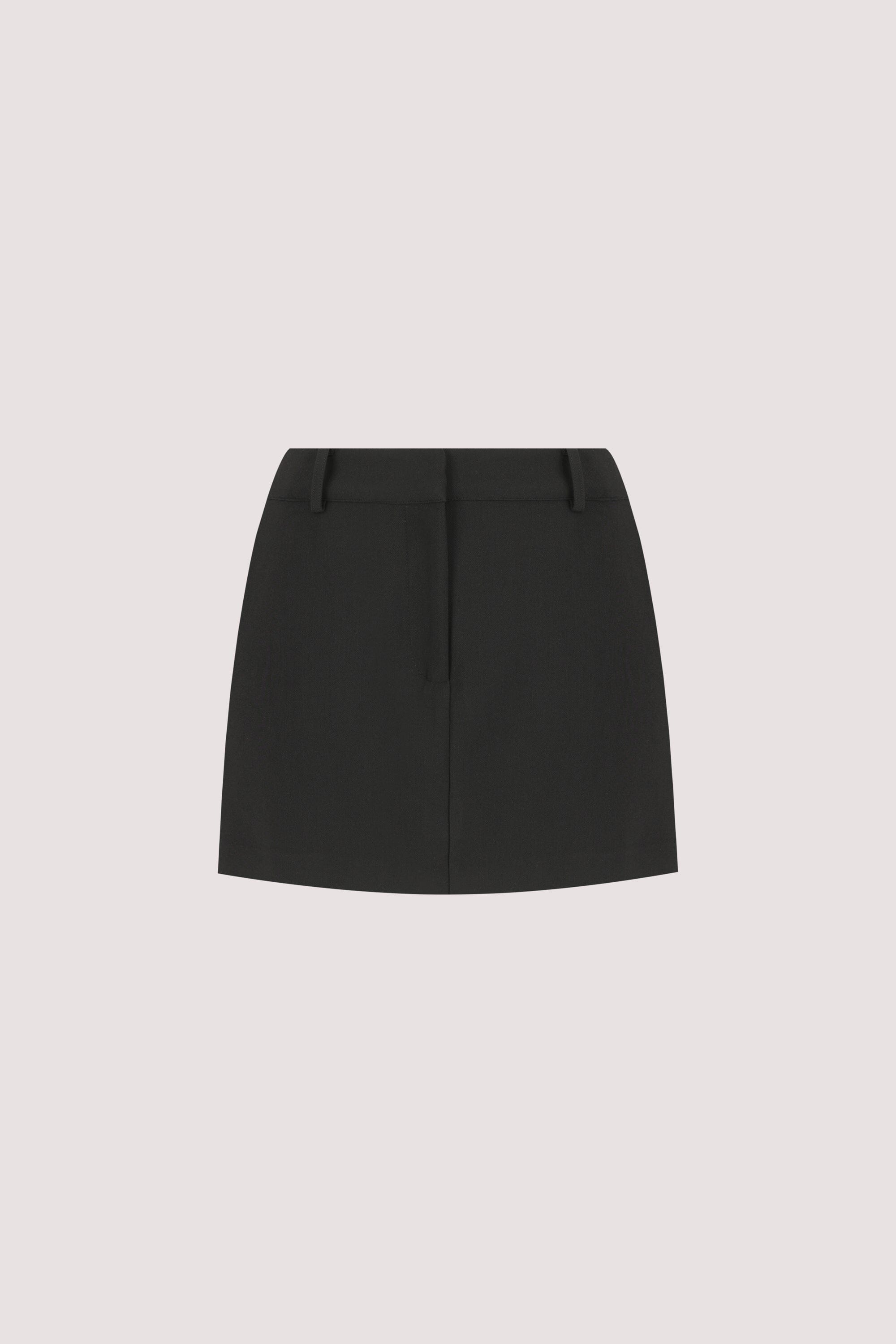 ELLE BLACK SKORT