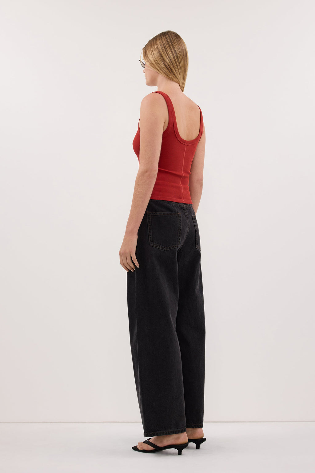 PHOEBE BURNT RED SCOOP NECK TANK