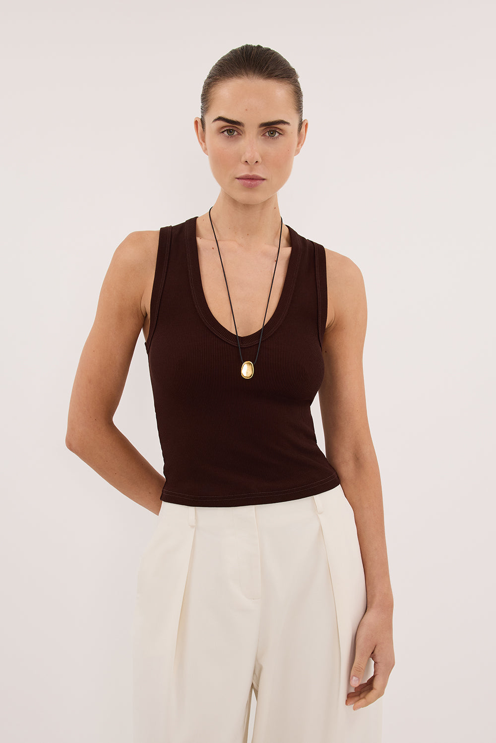 YASMIN BURNT CHOC SLEEVELESS KNIT TANK