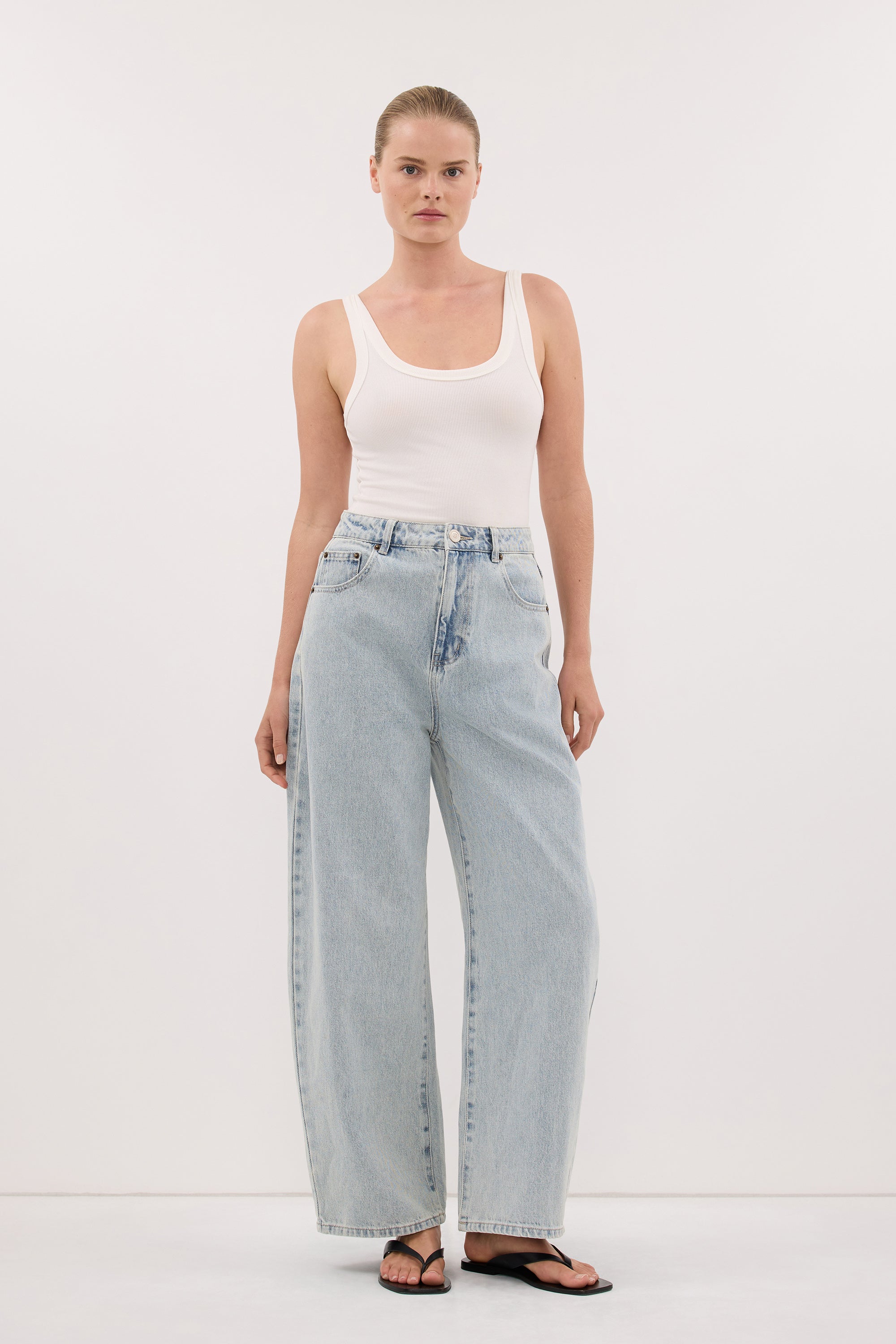 FRANK LIGHT RINSE RELAXED JEAN