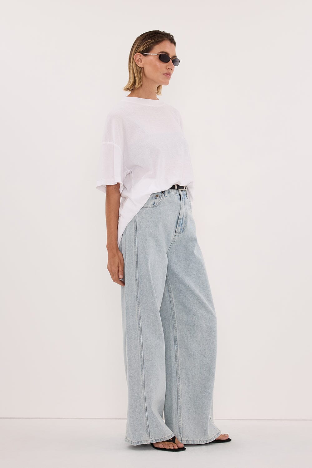DREW LIGHT RINSE WIDE LEG DENIM JEAN