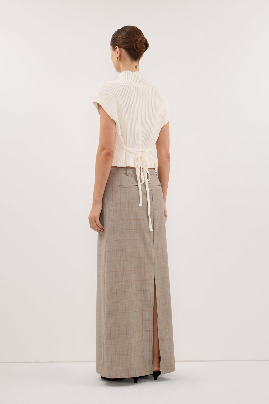 DELLA OFF WHITE KNIT TOP