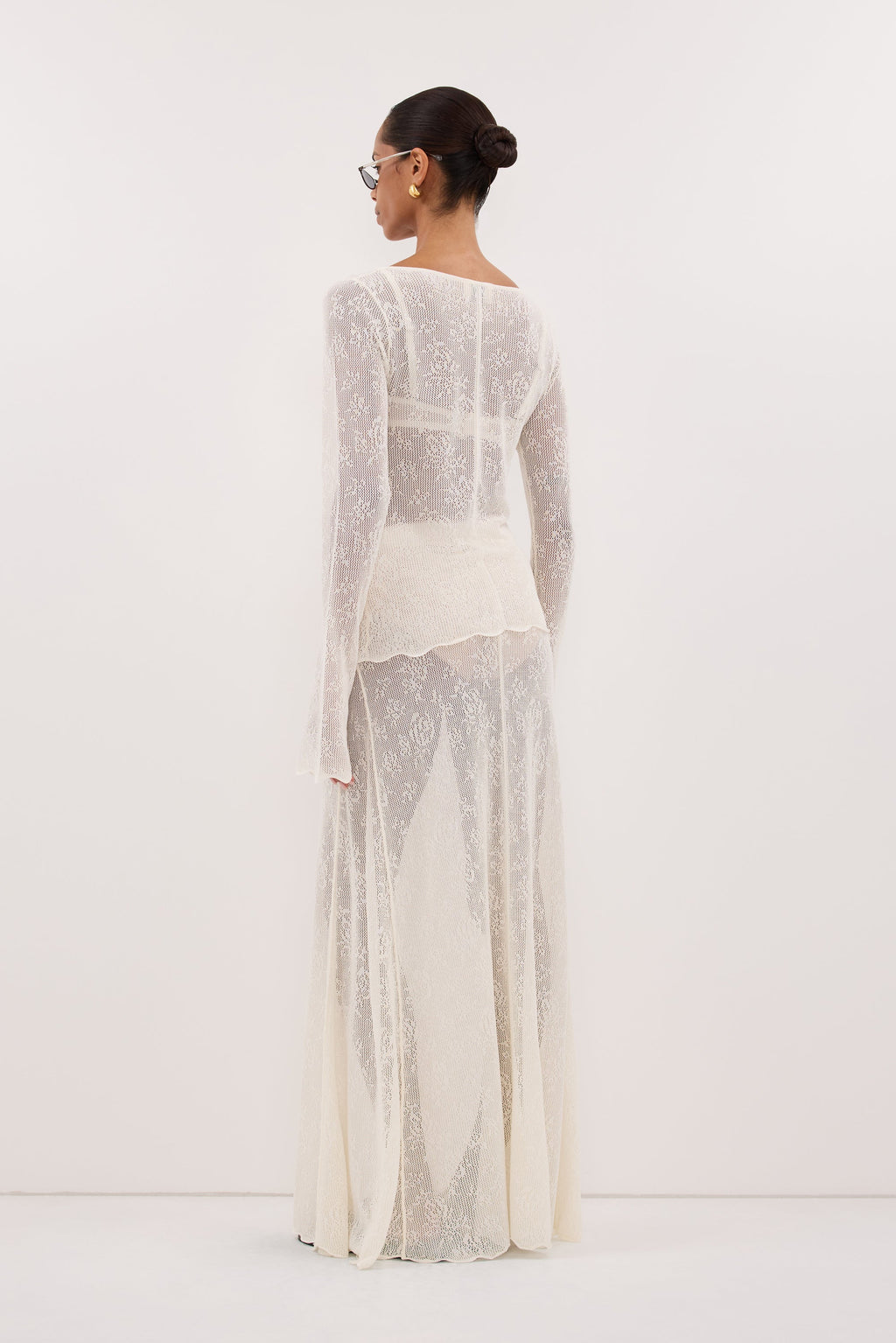 DELIA OFF WHITE LACE BUTTON TOP