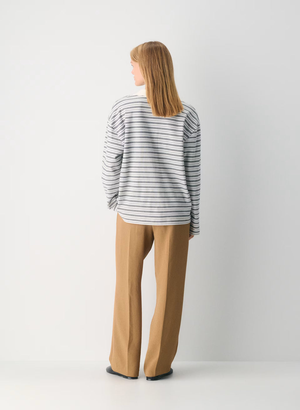 High-Rise Wide-Leg Crepe Trousers - Sand