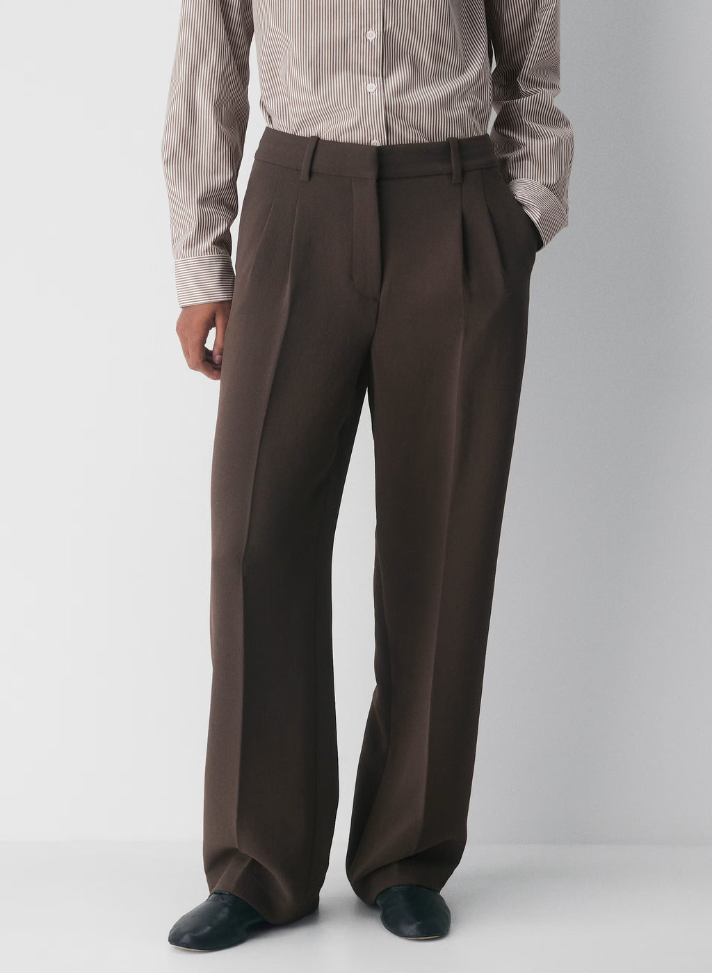 High-Rise Wide-Leg Crepe Trousers - Sand