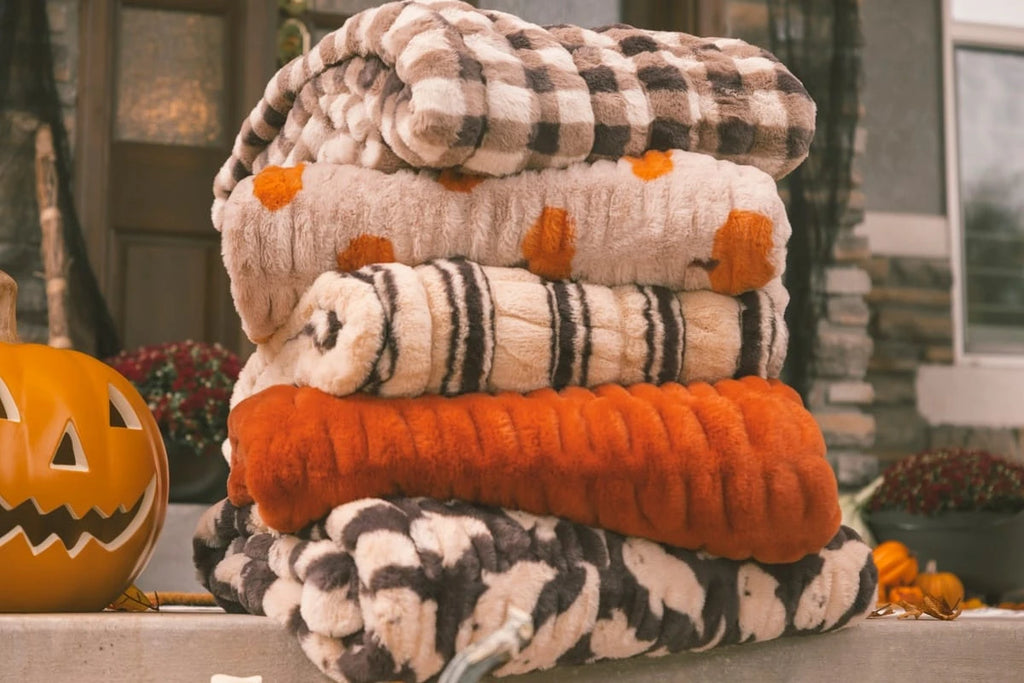 Plush Stretch Blanket - Brown Gingham
