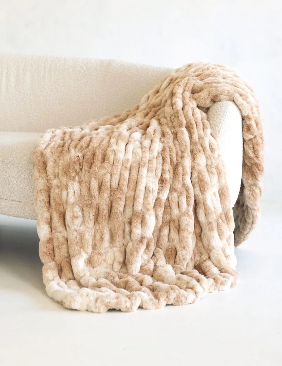 Plush Stretch Blanket - Brown Swirl