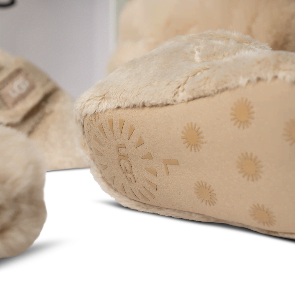 Baby Bootie, Hat And Mitten Set