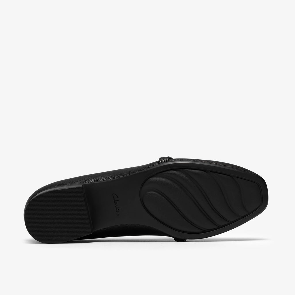 Leather Low Heel Loafer - Black